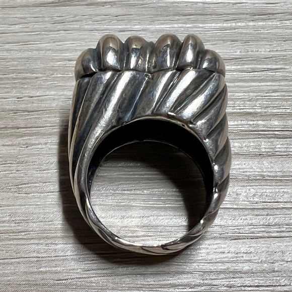Vintage Designer Dian Malouf Sterling Silver Ribbed Chunky Heart Ring, Size 5.5 - Picture 6 of 13